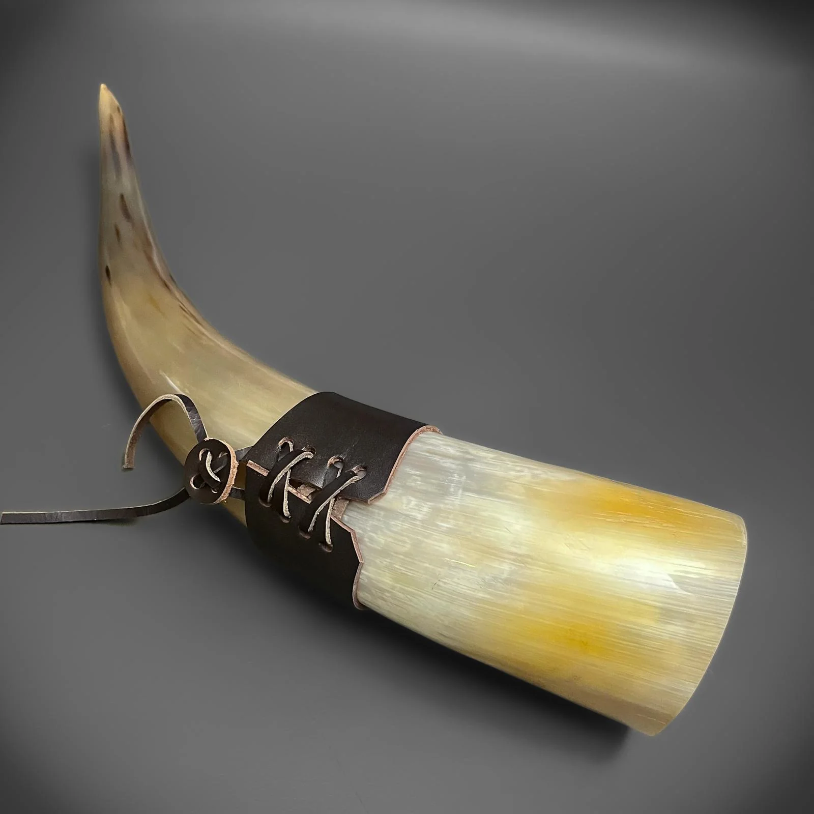 Drinking Horn with Leather Holster - Raven Forge - Image 4