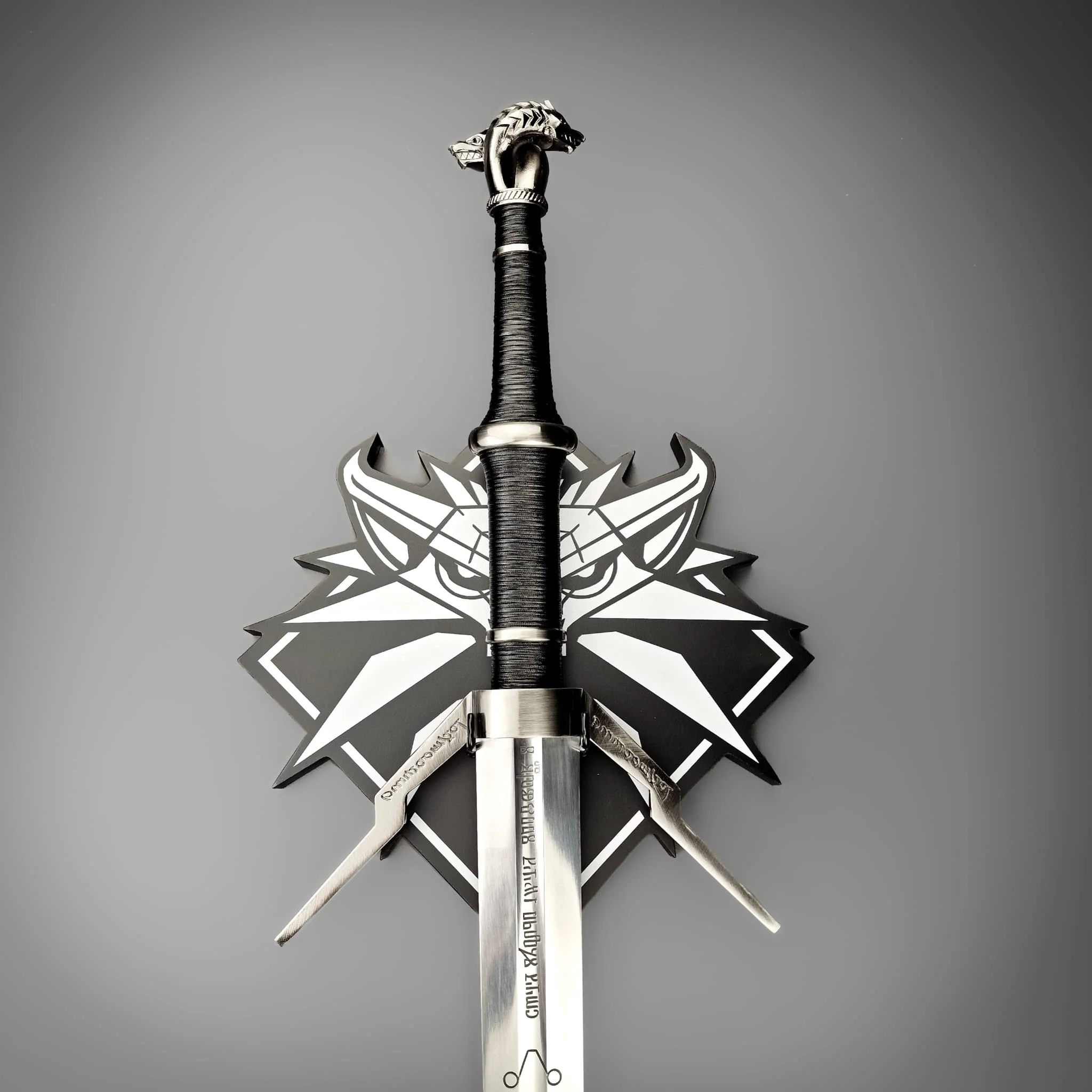 Geralt of Rivia's Silver Sword - The Witcher Sword - Image 3