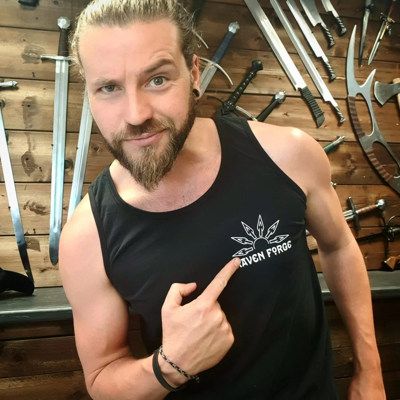 Line End - Small - Raven Forge Vest Top - Image 5