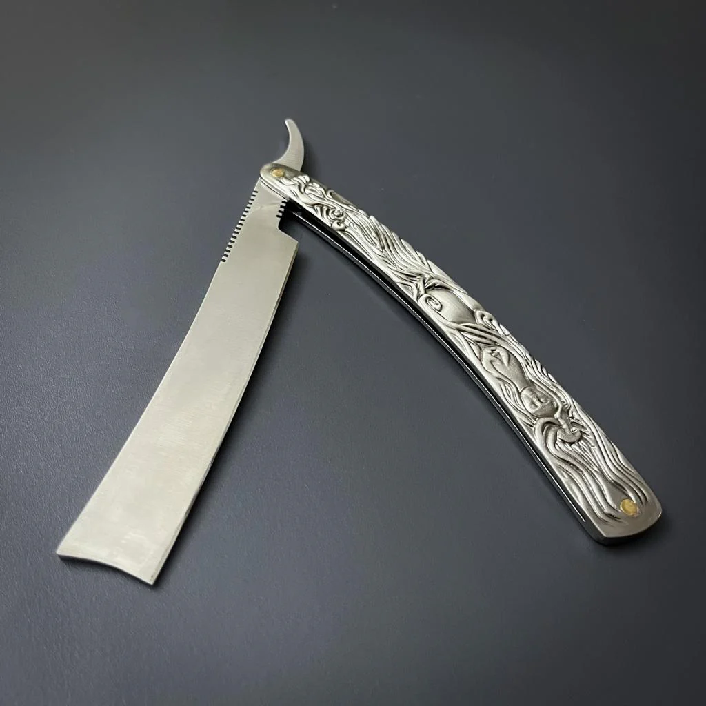 The Silver Lady - Image 4