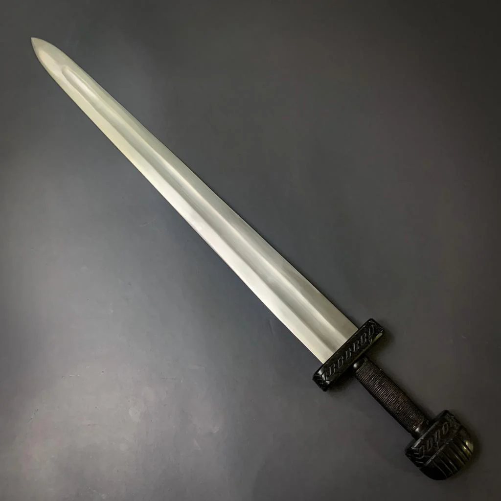 Viking Broadsword - Image 4